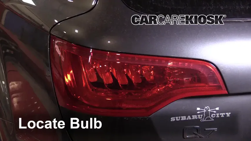 2013 Audi Q7 Premium 3.0L V6 Supercharged Lights